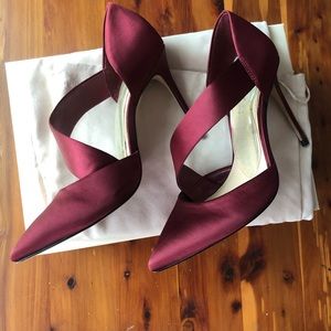 Vince Camino IM-OYA Size 7 Cranberry